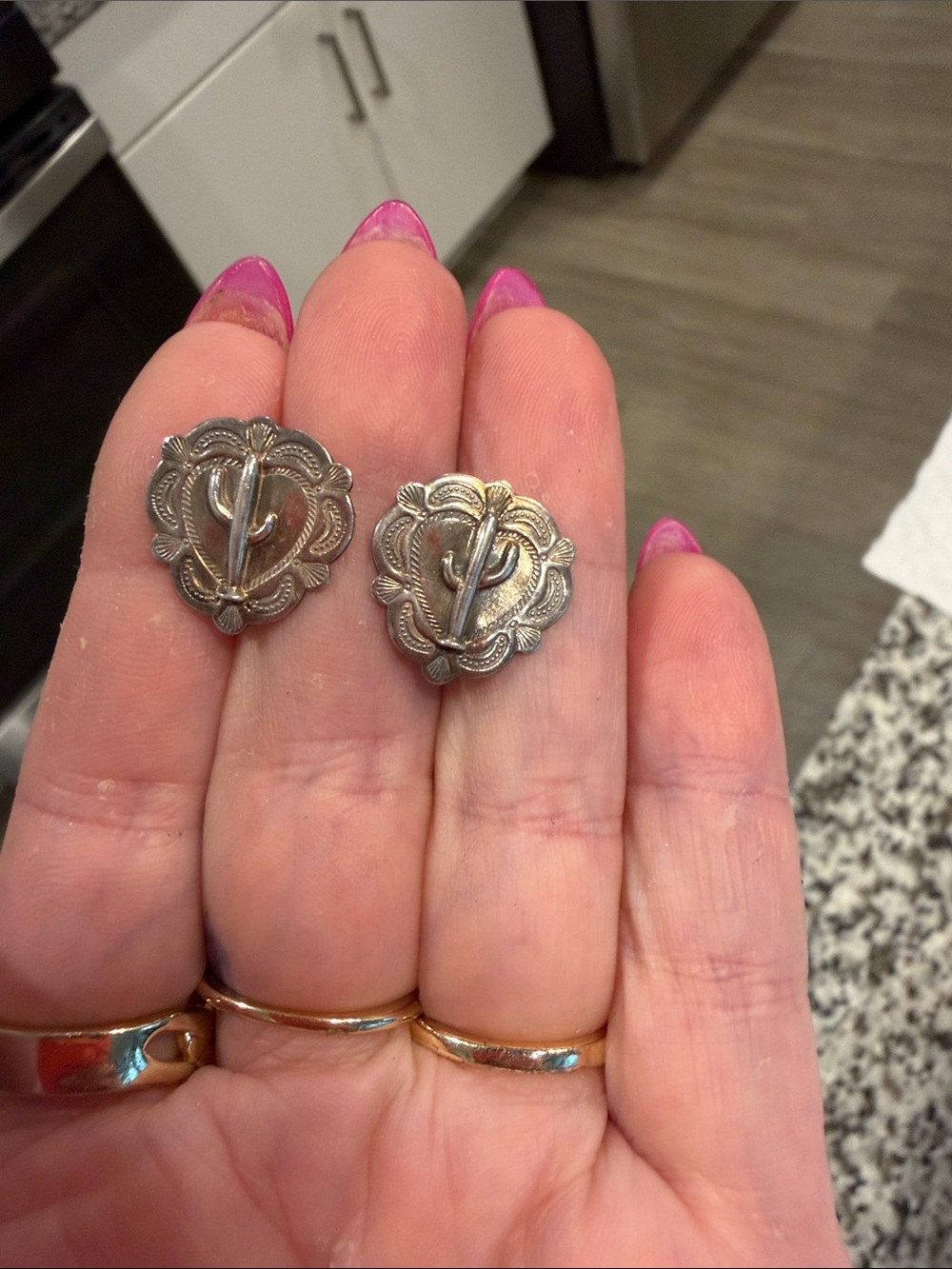 Vintage-Inspired Silver Floral Heart Earrings